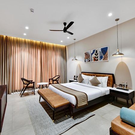 Maira Resort And Convention Centre Raipur  Ngoại thất bức ảnh