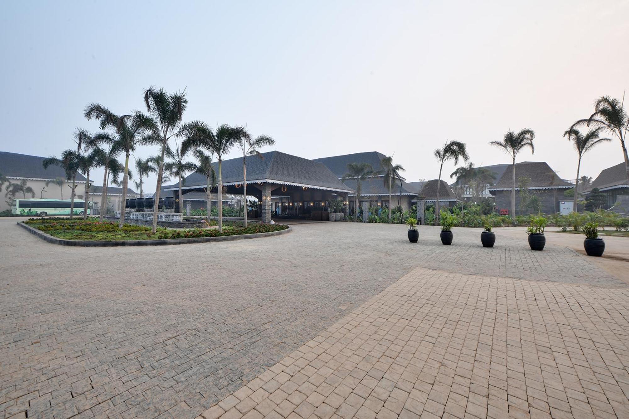 Maira Resort And Convention Centre Raipur  Ngoại thất bức ảnh