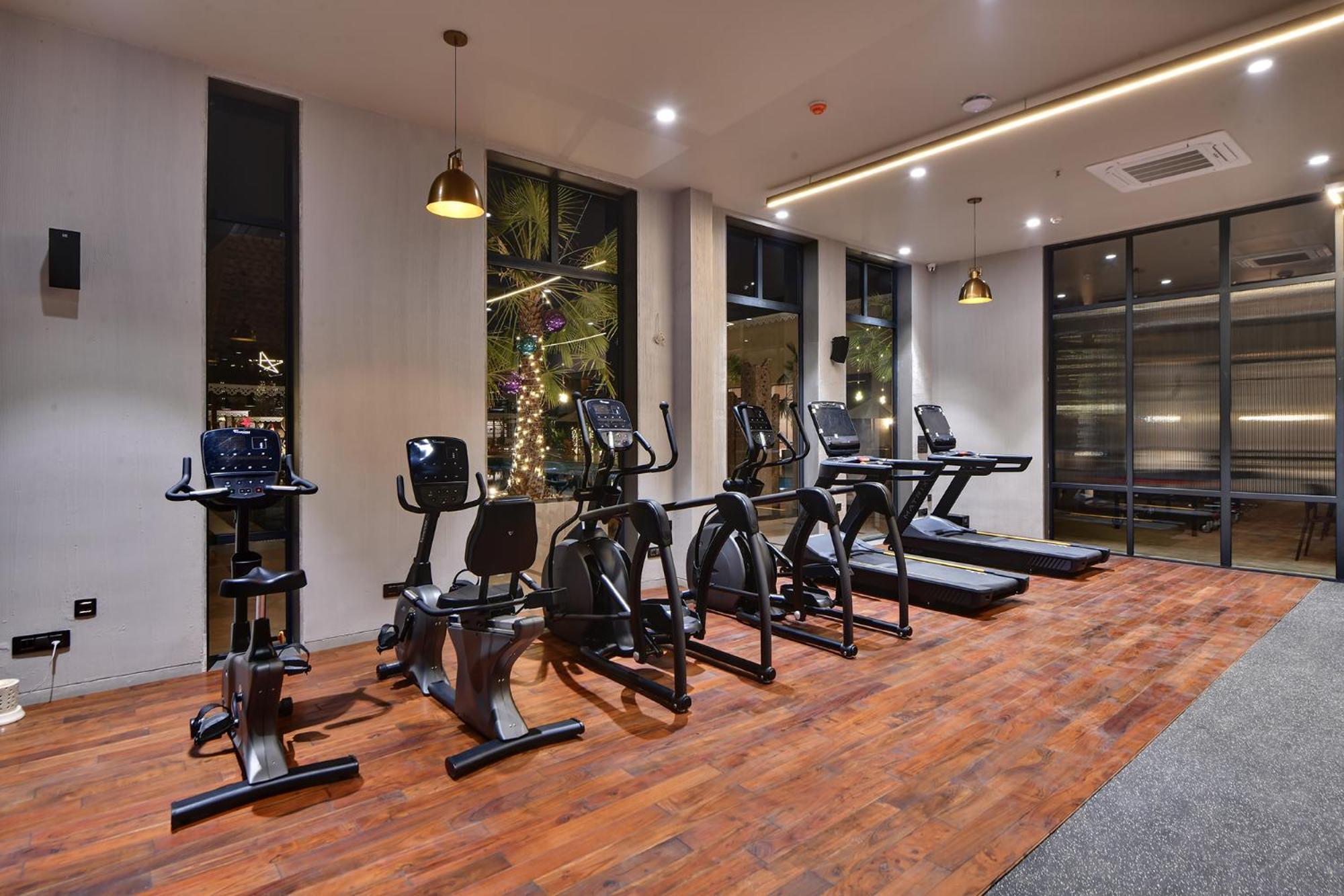 Maira Resort And Convention Centre Raipur  Ngoại thất bức ảnh