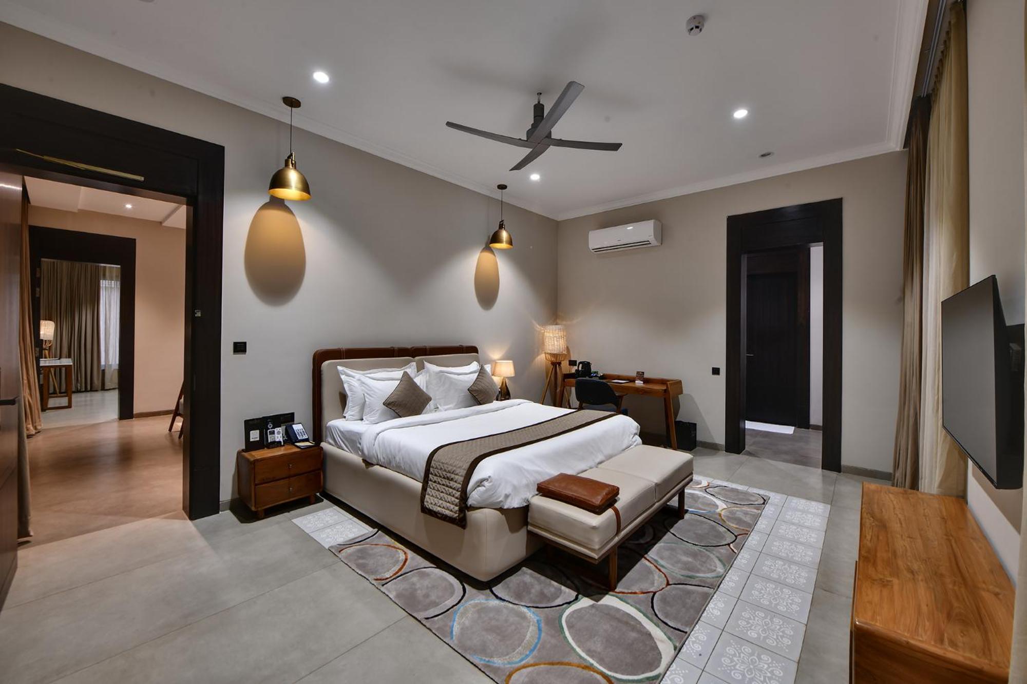 Maira Resort And Convention Centre Raipur  Ngoại thất bức ảnh